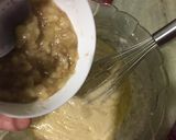 Foto langkah ke 5 dari resep Bolu Pisang Kukus Mekar.