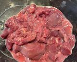A picture of step 1 of Chicken liver pate.