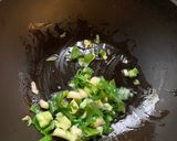 中西合璧蔥蛋捲的食譜步驟1照片