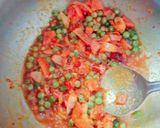 A picture of step 4 of Frozen peas tomato pulav.