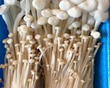 Foto do passo 1 de Enoki na manteiga