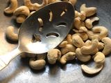 રોસ્ટેડ કાજુ (Roasted Kaju Recipe In Gujarati)