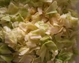 A picture of step 3 of Chicken and vegetables filling.