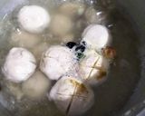 Foto langkah ke 4 dari resep Sop Wortel Kentang Baso Simple.