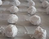 Foto del passaggio 8 della ricetta Biscotti morbidi al limone