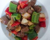 A picture of step 5 of Tender and Flavorful Shaking Beef (Bò Lúc Lắc).