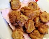 Gambar langkah 3 resipi Cekodok pisang.