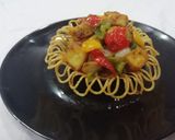 A picture of step 6 of Paneer Chilli In Noodles Basket.