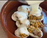 Foto del paso 5 de la receta: Huevos rellenos de setas con bechamel