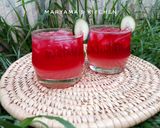 A picture of step 1 of Red electric lemonade.