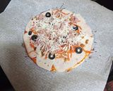 Foto del paso 2 de la receta Pizza de atún con cebolla frita, zanahoria encurtida y olivas