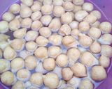 A picture of step 8 of Dahi Phulki Recipe with Homemade Phulkiyan/boondiyan.