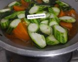 Foto langkah ke 3 dari resep 515. Sayur Bening Gambas, Pucuk Labu dan Labu Kuning.