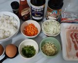 รูปขั้นตอนการทำที่ 1 ของ Korean Fried Rice and Stir Fried Pork Belly with Gochojang Sauce