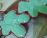 Foto langkah ke 2 dari resep Bolu kukus karakter.