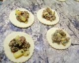 A picture of step 4 of Meatpie.
