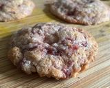 A picture of step 7 of Strawb & Cheesecake Cookies.