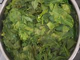 Sayur daun ubi santan