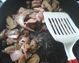 Foto del paso 3 de la receta: Milanesa de pollo en crema de champiñón 🍄🍲