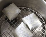 A picture of step 1 of Steam Rice Dumpling.