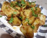 A picture of step 1 of Khaty aloo.