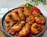 Foto langkah ke 5 dari resep Udang Masak Tomat.
