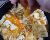 Foto langkah ke 4 dari resep Sundubu Jjigae (Sup Tahu Pedas).