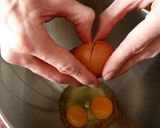 Foto del passaggio 2 della ricetta Torta al cacao e pere