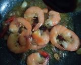 Foto langkah ke 4 dari resep Tumis Udang Kacang Panjang.