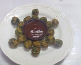 A picture of step 4 of Crispy Palak shots.