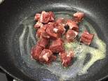 เนื้อวัวผัดเนยเกลือพริกไทย วิธีทำสูตร 4 รูป