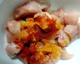 A picture of step 1 of Lasooni Methi Chicken.