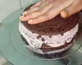 चॉकलेट चोको चिप्स केक (chocolate choco chips cake recipe in hindi) रेसिपी चरण 15 फोटो