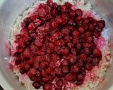عکس مرحله 2 از دستور آلبالوپلو با مرغ حلزونی