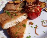 Foto del paso 5 de la receta: Merluza batatas fritas y tomate