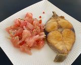 A picture of step 4 of Deep Fried Spanish mackerels with Fish Sauce & Pomelo Salad.