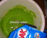Foto langkah ke 2 dari resep Bolu kukus pandan.