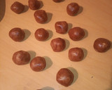 Foto del paso 3 de la receta: Chupachups y bombones de polvorón