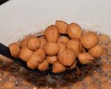 A picture of step 1 of Chin-chin.