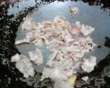 รูปขั้นตอนการทำที่ 4 ของ ผัดกะเพราหมูชิ้น(ไม่เผ็ด)