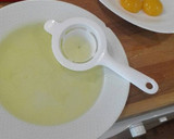 Foto del paso 3 de la receta: Huevos estrellados