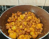 A picture of step 6 of Posto soya aloo curry.
