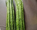 Angled Loofah recipe step 1 photo