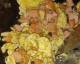 Foto langkah ke 4 dari resep Tumis sayuran + sosis telur bumbu saus tiram.