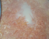 A picture of step 1 of Gajer ka halwa.