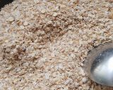 मिल्क ओट्स (Milk Oats Recipe In Marathi) रेसिपी स्टेप 2 फोटो 