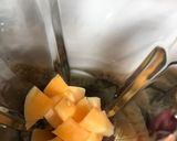 A picture of step 1 of Sweet melon jaggery milky elaichi.