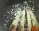 Foto del paso 3 de la receta: Berenjenas rellenas de queso y tomate