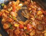 A picture of step 3 of Chana masala.