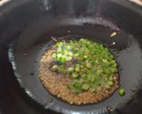 A picture of step 3 of Fry Aloo.